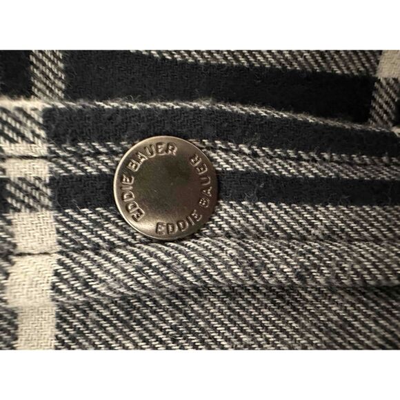 Eddie Bauer Flannel Snap Shacket Womens XXL Navy White Buffalo Plaid Long Sleeve - Picture 7 of 13
